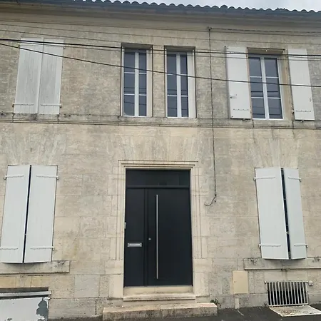 Maison Centre De 빌라